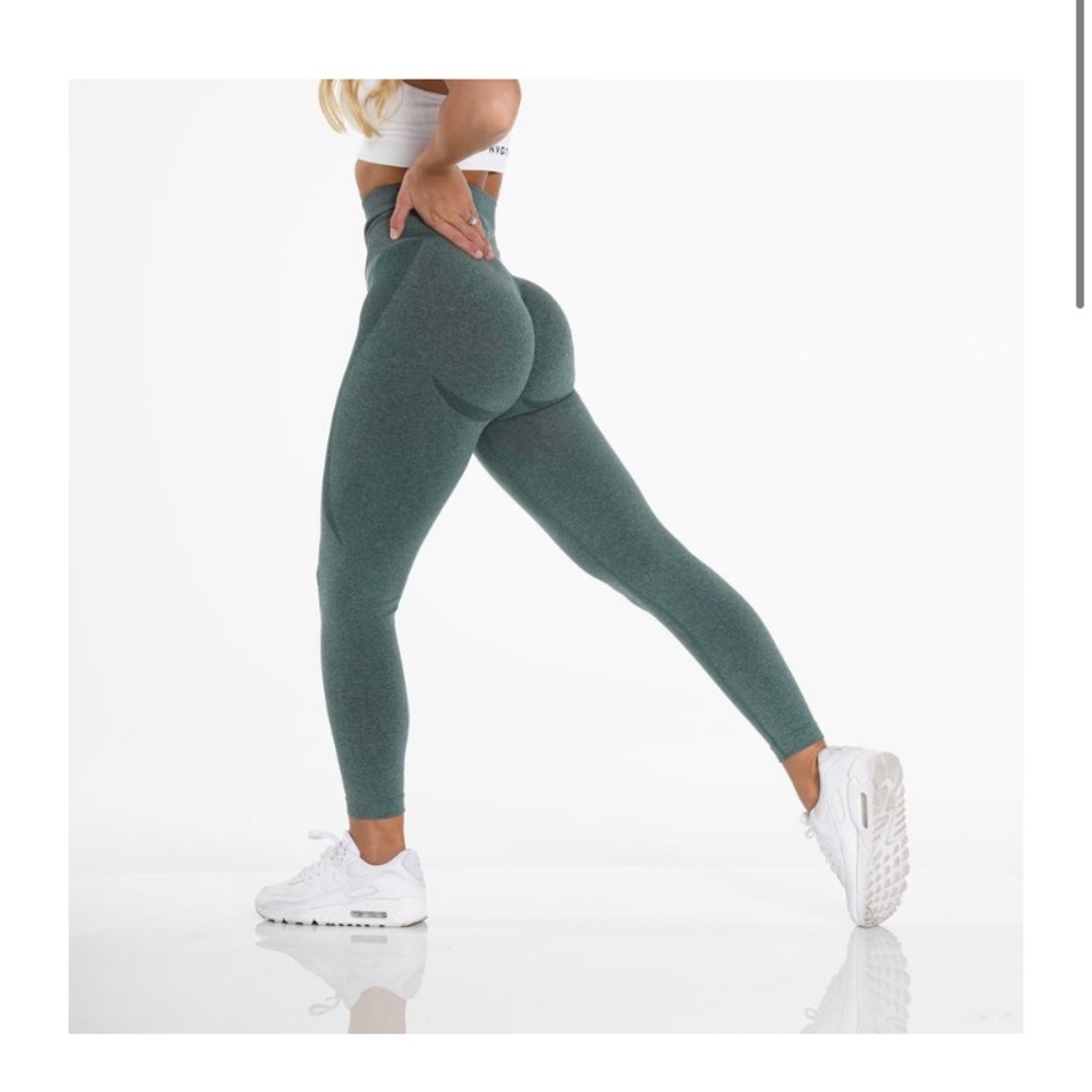 NVGTN forest green contour leggings